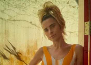 Carolina DIeckmann falou em suas redes sociais que passou por dieta restritiva para dar vida a nova personagem • Instagram/Carolina Dieckmann