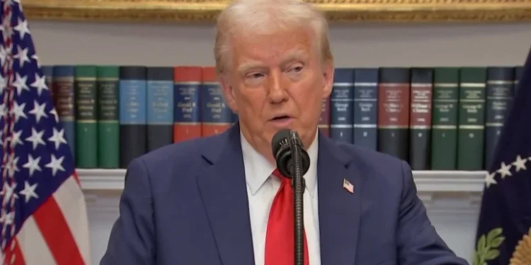 Macron e Scholz se encontram para discutir ameaças tarifárias de Trump