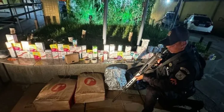 Polícia do RJ prende quadrilha especializada em vender remédios roubados