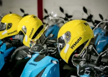 99 lançou o serviço de mototáxi em São Paulo terça-feira (14). • Divulgação/ 99