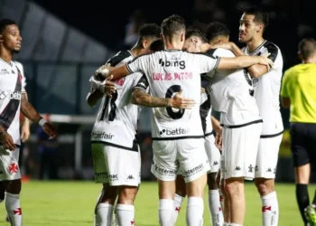 Vasco vence a Portuguesa-RJ, no São Januário