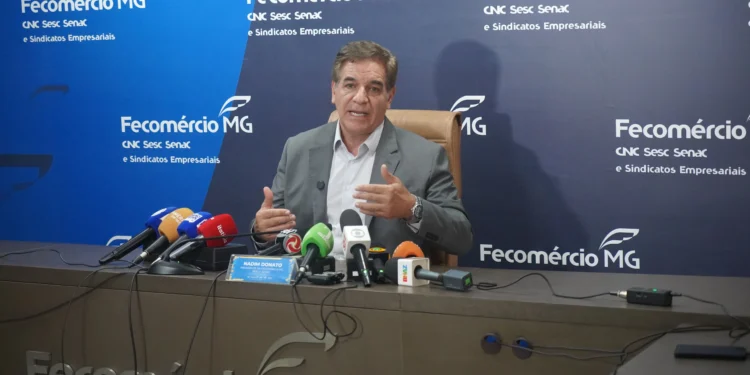 “Essas pessoas são de grande valor”, diz presidente do Sistema Fecomércio MG, Nadim Donato, sobre repatriados dos EUA