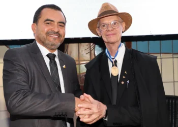 Governador Wanderlei Barbosa participa da posse de Alberto Sevilha na Presidência do Tribunal de Contas do Tocantins;