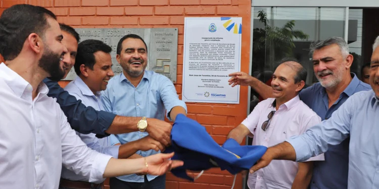 Com investimento de quase R$ 3 milhões, governador Wanderlei Barbosa inaugura reforma e ampliação de escola estadual em Bom Jesus do Tocantins