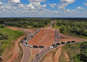 O governador Wanderlei Barbosa durante visita ao Farm Day, destacando a importância do agronegócio para o Tocantins - Crédito: Adilvan Nogueira/Governo do Tocantins