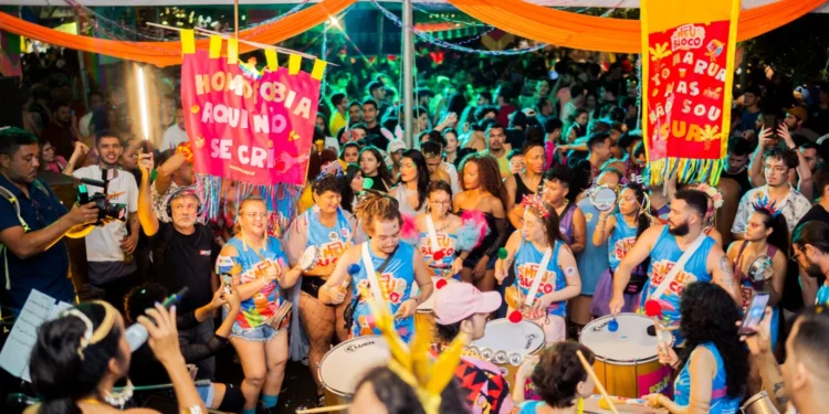 Esquenta  Meu Bloco é Pagodeira aquece o pré-carnaval neste sábado no Bee Cool