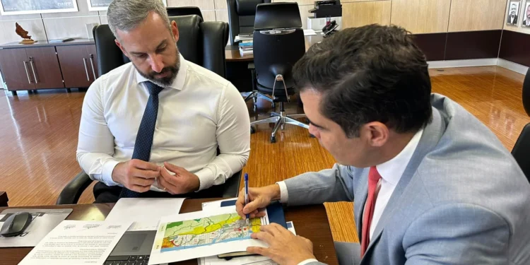 Travessia de balsa entre Aguiarnópolis e Estreito será iniciada e mantida, confirma DNIT após intervenção de Ricardo Ayres