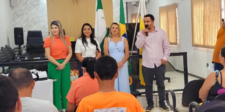 Vereadores de Lajeado participam da entrega de óculos promovida pela Deputada Vanda Monteiro