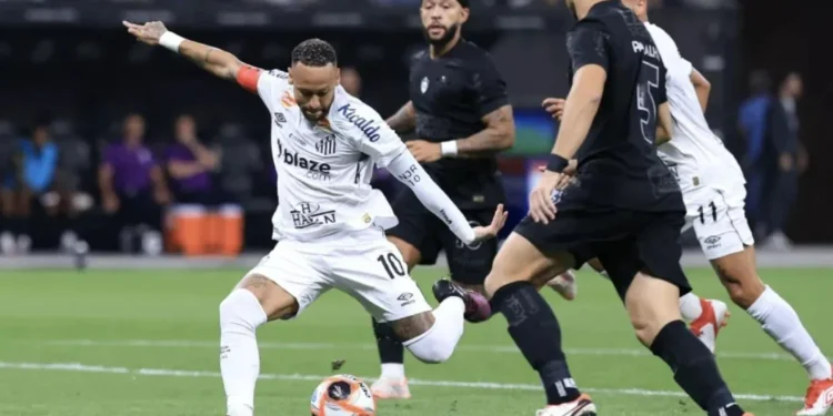 Lance de Corinthians x Santos pelo Paulistão • MARCELLO ZAMBRANA/AGIF - AGÊNCIA DE FOTOGRAFIA/AGIF - AGÊNCIA DE FOTOGRAFIA/ESTADÃO CONTEÚDO