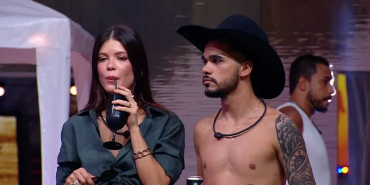 João Gabriel ficou chateado com o irmão João Pedro no BBB25 por conta de um chapéu • Reprodução/Globoplay