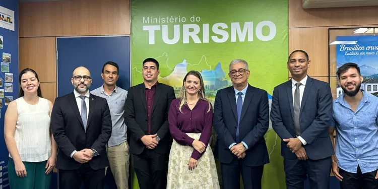 Governo do Tocantins articula investimentos e parcerias estratégicas com Ministério do Turismo e entidades federais 
