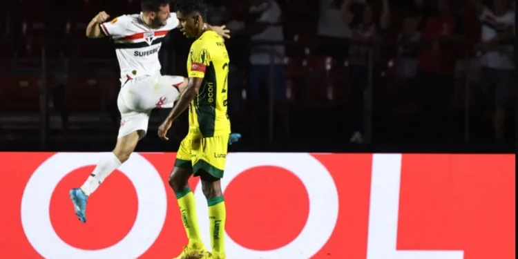 Com gols de Oscar e Calleri, São Paulo goleia o Mirassol no Morumbis