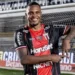 Saiba quem é Alexandre Jesus, atacante que frustrou reestreia de Neymar