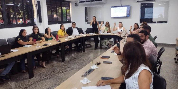 Com apoio do governo do Tocantins, Comitê Pró-Animais aprova Plano de Ação biênio 2024-2026 e discute implementação do projeto ‘Aluno Amigo dos Animais’