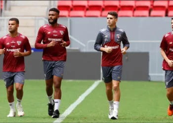 SPFC usará reservas em segundo jogo em Brasília • Rubens Chiri / SPFC