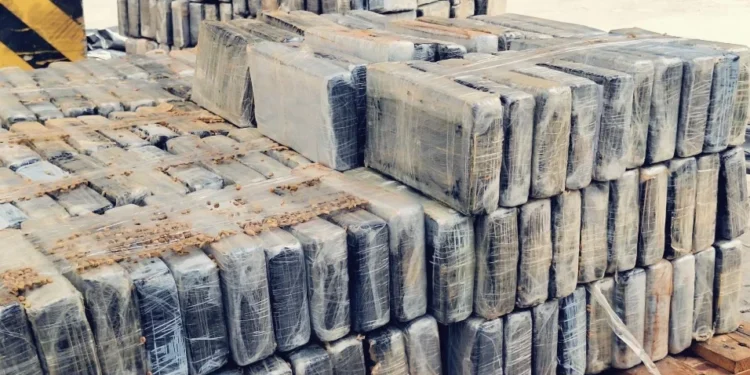 Receita apreende 815 kg de cocaína no Porto de Santos