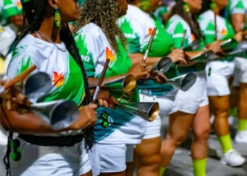 Mocidade Independente de Padre Miguel ensaia nesta sexta-feira (21) • Eduardo Hollanda/Rio Carnaval