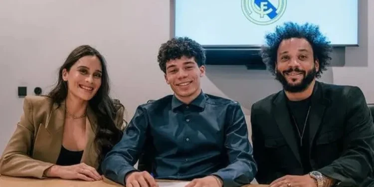 Filho de Marcelo assina novo contrato com o Real Madrid