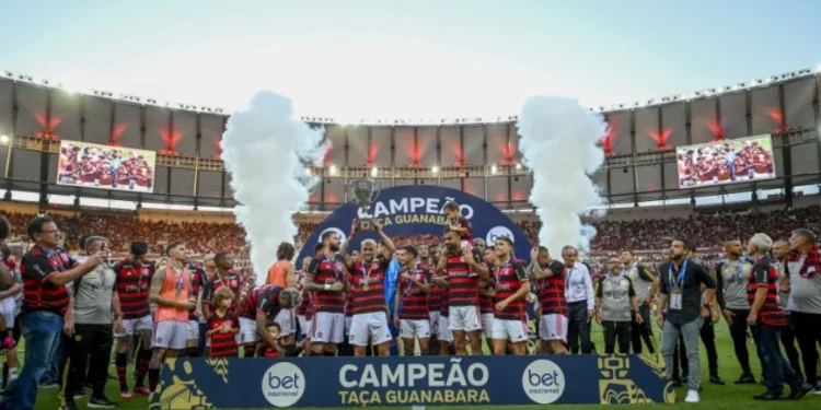 Flamengo conquistou a Taça Guanabara e enfrentará o Fluminense, atual bicampeão, na semifinal do Campeonato Carioca • Marcelo Cortes / Flamengo