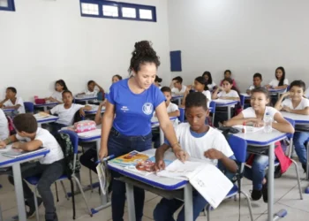 Governo do Tocantins divulga resultado da Avaliação do Saeto 2024 com participação de 17,6 mil estudantes do 2º ano do ensino fundamental das escolas municipais