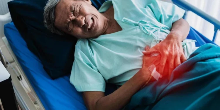 Endoscopia ajuda a identificar bactéria que pode causar câncer no estômago