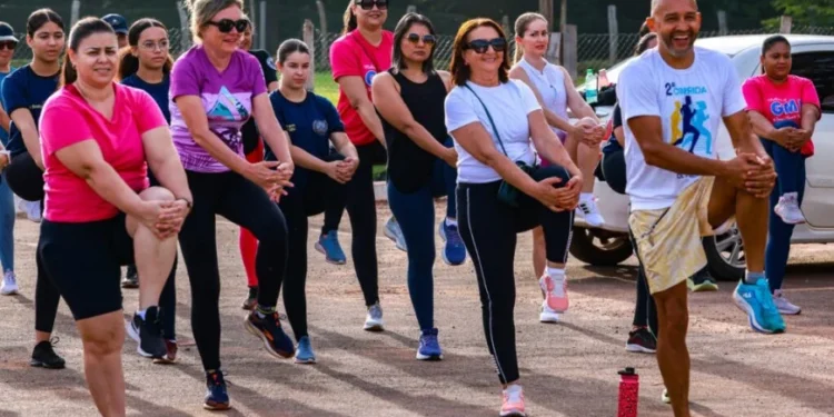 Caminhada no Cesamar reúne mais de 100 mulheres da Guarda Metropolitana de Palmas