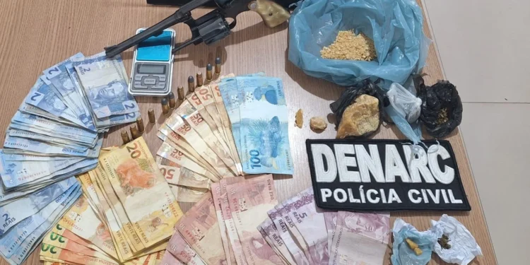 Polícia Civil prende homem reincidente no crime de tráfico de drogas em Araguaína