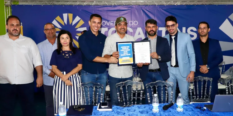 No município de Marianópolis, governador Wanderlei Barbosa assina convênio para revisão do Plano de Manejo da APA Ilha do Bananal/Cantão