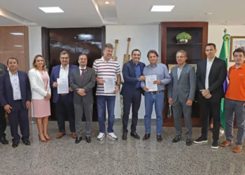 Governador Wanderlei Barbosa assina contratos de incentivos fiscais com empresas que investirão R$ 1,05 bilhão no estado