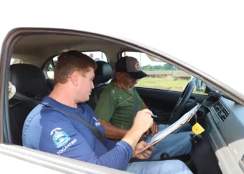 Na prova prática do Detran/TO, os candidatos percorrem um trajeto pré-estabelecido pela Banca, na qual será avaliado a capacidade deles de conduzirem um veículo na via