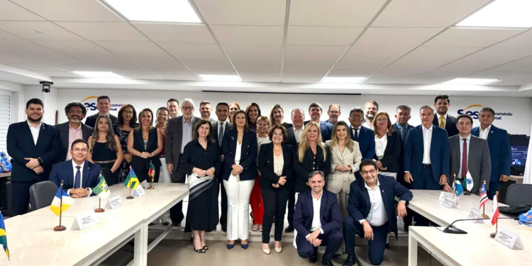 Jucetins debate melhorias para o registro empresarial e acompanha eleição da nova diretoria da Federação Nacional das Juntas Comerciais