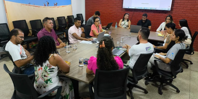 Reunião contou com a participação de representantes de alguns municípios que compõem a região turística Encantos do Jalapão