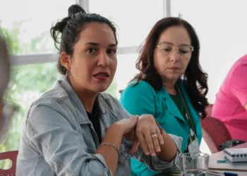 A gestora de Áreas Protegidas do Instituto, Perla Ribeiro, participou do encontro realizado em São Paulo