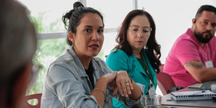 A gestora de Áreas Protegidas do Instituto, Perla Ribeiro, participou do encontro realizado em São Paulo