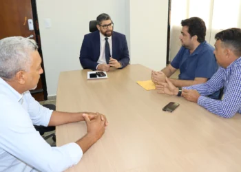 Visita reafirma o compromisso do Município em trabalhar junto ao Governo Estadual - Foto: Jodacy Filho/Governo do Tocantins