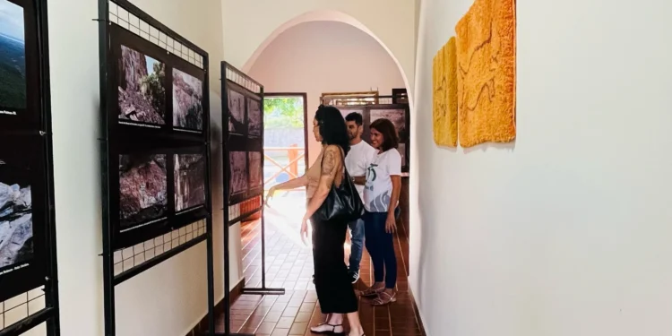 Arte rupestre da APA Serra do Lajeado ganha destaque na exposição Ecos da Serra