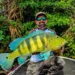 Jeová Lima, com um belo exemplar de tucunaré pescado no lago de Palmas, trocou a pesca predatória pelo esporte

Foto: Arquivo Pessoal