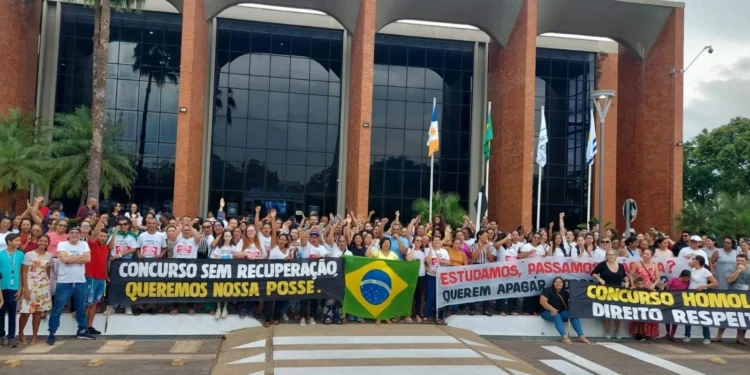 Grande Manifestação Aprovados Semed em Ação acontece dia 6 de março em frente ao Fórum da Comarca de Palmas