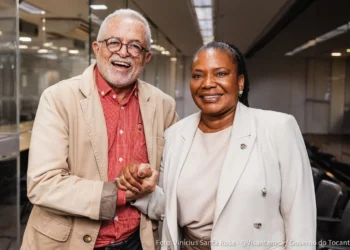 O secretário Tião Pinheiro e a ministra Margareth Menezes./ Vinícius Santa Rosa / Governo do Tocantins