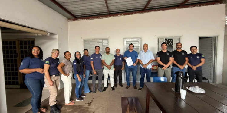 Em Gurupi, AJUSP-TO reúne com deputado Eduardo Fortes e reivindica alterações no PCCR dos servidores do Socioeducativo