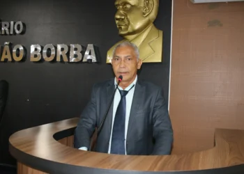 Vereador Assis Moura busca soluções para problemas em Miracema