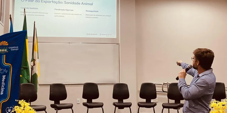 Trabalho de sanidade e inspeção da Adapec para exportação de animais e produtos de origem animal é debatido em Simpósio da UFT em Gurupi