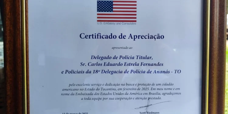 Delegacia da Polícia Civil de Ananás recebe certificado de apreciação por resgate de cidadão americano