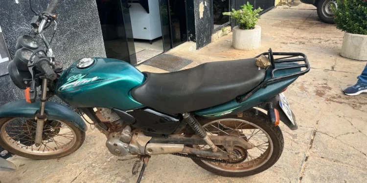 Motocicleta foi encontrada após ação da 5ª Delegacia de Polícia Civil de Palmas 

Crédito -Foto -DICOM SSP TO