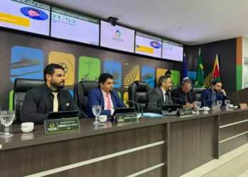 Presidente da Câmara de Araguaína, Max Fleury, solicita contratação de neuropsicólogo para a Clínica Mundo Autista