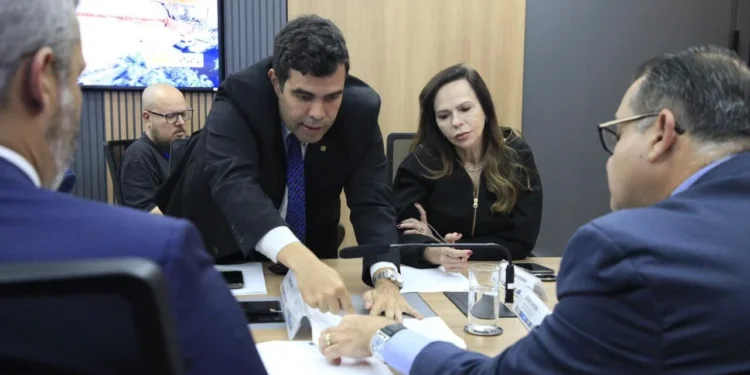 Colapso nas rotas alternativas leva Dorinha e Ricardo Ayres a pressionarem por ações imediatas do Governo Federal