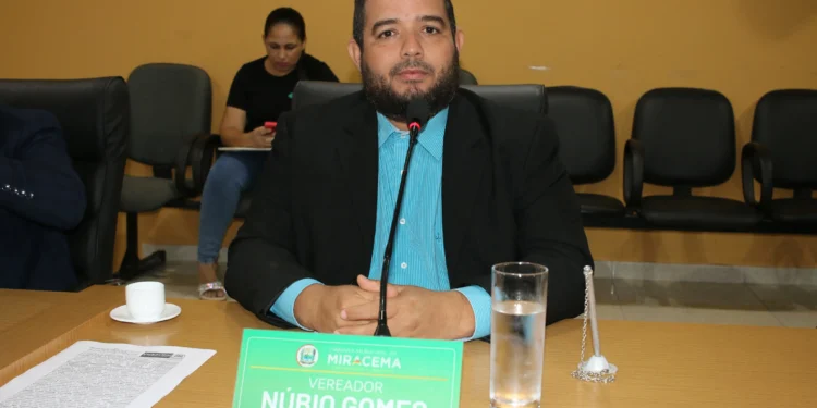 Núbio Gomes indica Títulos de Cidadão