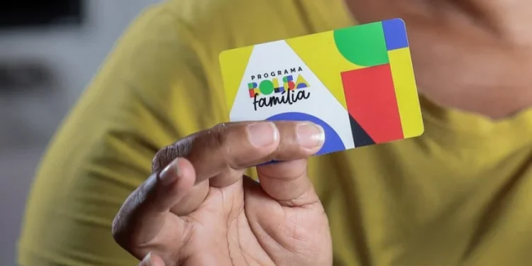 Tocantins recebe R$ 106 milhões do Bolsa Família para 155 mil famílias em março