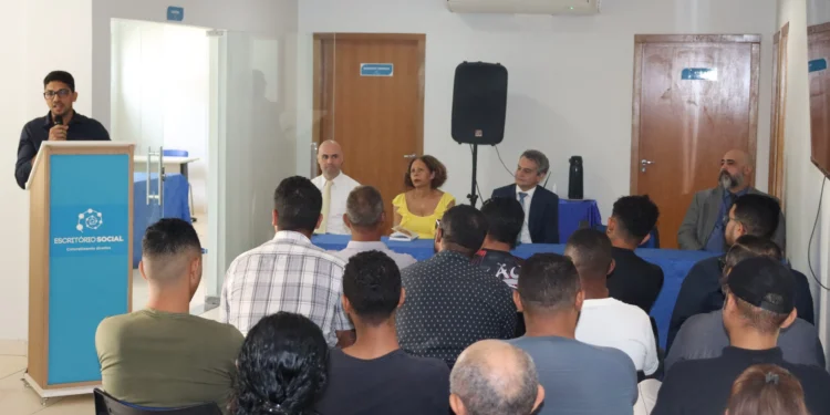 Capacitação profissional transforma vidas e gera novas oportunidades.