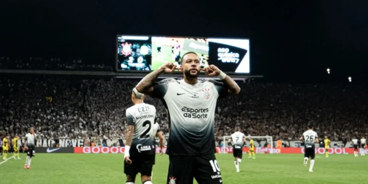 Embalados, Corinthians e Barcelona duelam por vaga em grupo da Libertadores